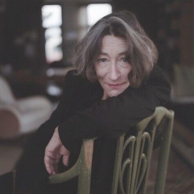 Anneke Brassinga poet-in-residence